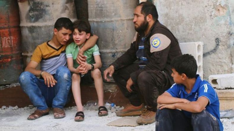 مقتل 16 شخصاً في غارات سورية وروسية على حلب