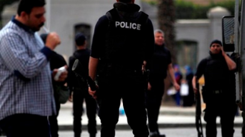 مصر: عشرة جرحى في انفجارات في الإسكندرية