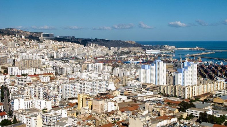 لو كنت مسؤولا في الجزائر…