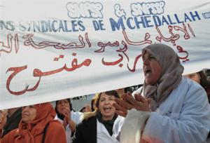 Specialist Doctors launch an open-ended strike