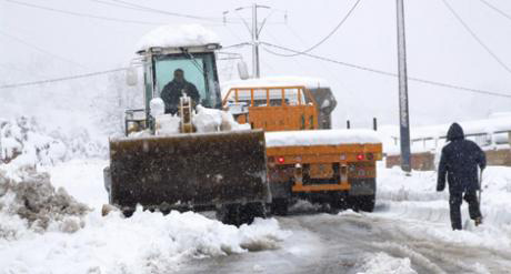 Algeria Hit by Freezing Wave, Air , Road Traffic Disturbed