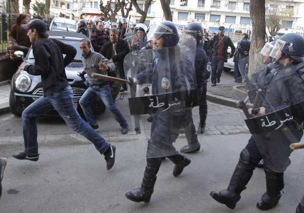 Over 120 protesters arrested since the beginning of 2012 in Algeria
