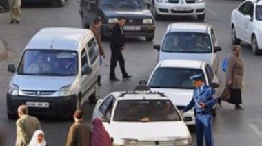 Algerians paid 29.000b dinars to buy cars in 2008