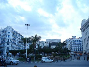 11.000 dilapidated buildings to be restored in Algiers by June 2009