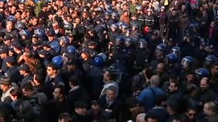 Algerian security services maintain the same second degree procedures of emergency in anticipation to February 19 march