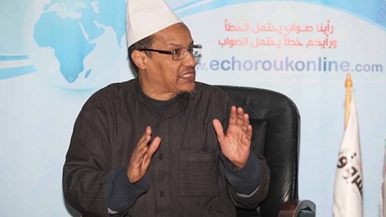 نفذ صبري من المراقبة الأمنية.. لست شكيب خليل حتى تطاردوني