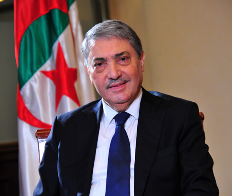Bouteflika de nouveau face à Benflis
