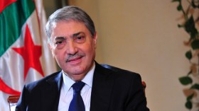قطب بن فليس يدعو إلى توحيد المعارضة