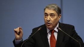 بن فليس: النظام السياسي يعاني الشيخوخة وبلغ مرحلته النهائية