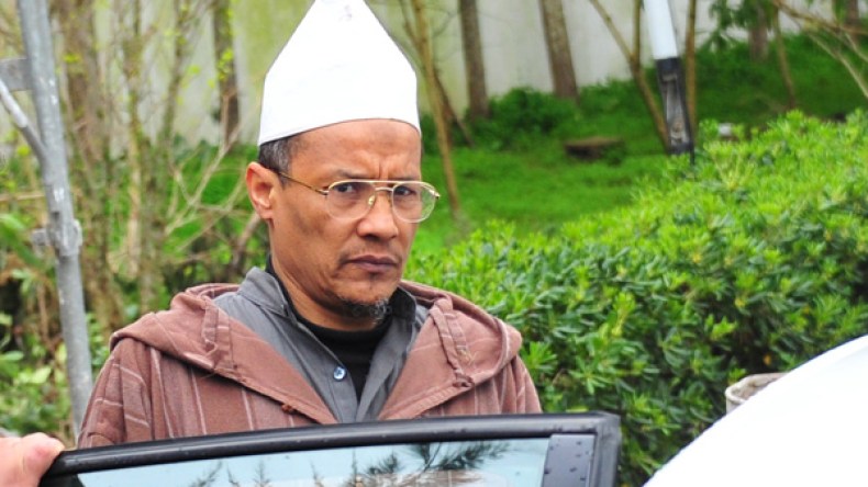 “لا يحق للمقصيين الحديث باسم الفيس”