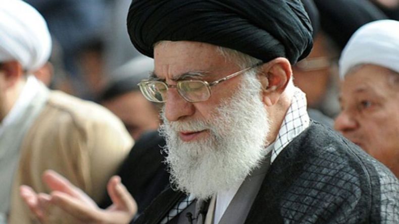 إيران تطلب من القائم بالأعمال البحريني مغادرة البلاد