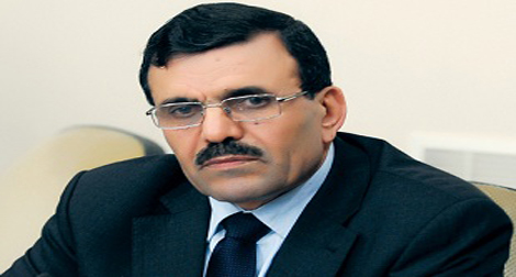 Bensalah s’entretient avec le chef du gouvernement tunisien