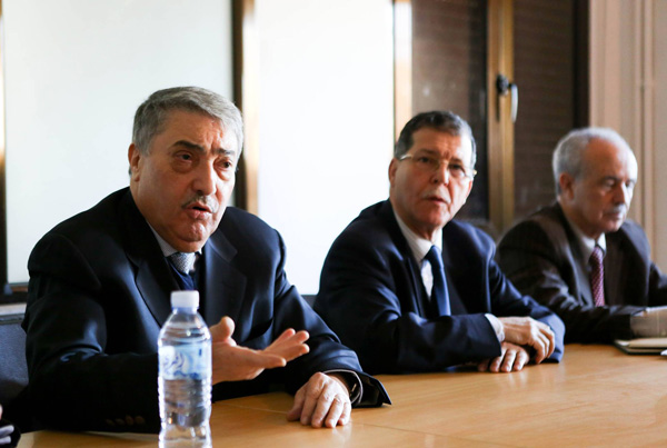 Benflis: Collapse of the oil price predicts a severe financial crisis