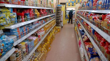 Le gouvernement met fin au monopole de 50 produits alimentaires sur le marché