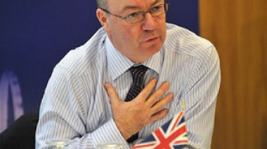 UK Foreign Office Minister: Libya has no future with Gaddafi and he should go now