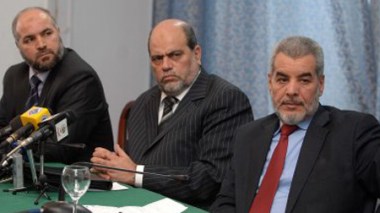 L’AAV appelle à “une coordination permanente” pour le changement pacifique