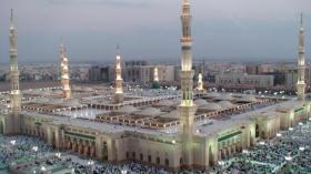شاب يقتحم مصلى النساء في المسجد النبوي ويدعي النبوة