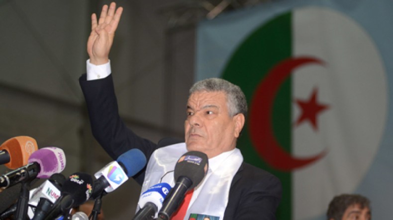 لا ضامن للاستقرار والتنمية سوى بوتفليقة