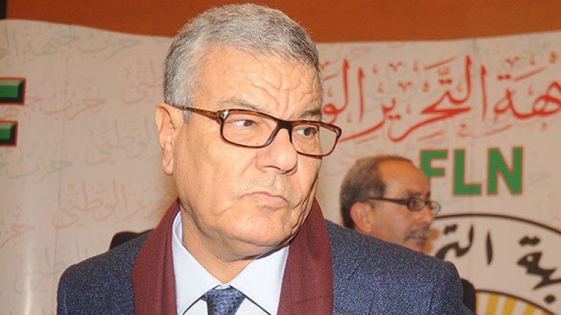 الأفلان يستنكر التدخل الخفي أو الظاهري من خارج القواعد
