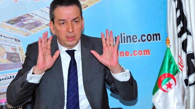 بن يونس مع نظام شبه رئاسي في الدستور المقبل