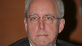 وزير الخارجية يستدعي السفير الأمريكي ويبلّغه احتجاج الجزائر الشديد