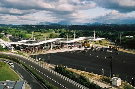 24 h sur 24 pour rattraper les retards sur l'autoroute est ouest