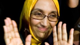 10 أمراض تفتك بأمينتو حيدار والجيش المغربي يحاصر منزلها ويطارد عائلتها