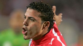 ميدو يتوسل لأنصار ويغان عدم قتل مواطنه زكي!