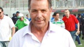 زنير مديرا فنيا للمولودية والإشكال المالي يعرقل المشاريع