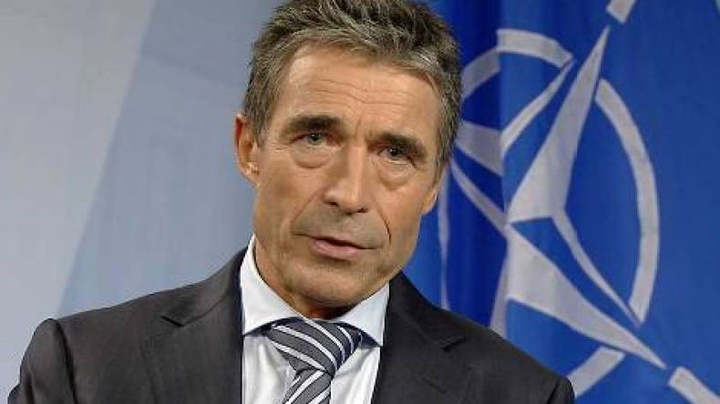 راسموسن ينتقد ضغوط روسيا على أوكرانيا