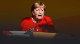 تقديم ألف شكوى جنائية تتهم ميركل “بالخيانة”