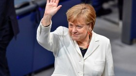 ميركل تبدأ ولاية رابعة