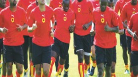 هذه انغولا التي سنلعب على أرضها و نواجه نجومها