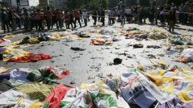 تركيا تبدأ بتشييع ضحايا هجوم أنقرة الدموي