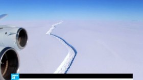 جبل جليدي بحجم دولة لوكسمبورغ ينفصل عن أنتركتيكا