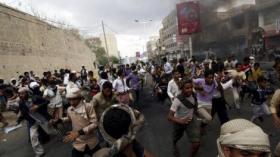 وزير الخارجية اليمني يدعو إلى تدخل عسكري من دول الخليج