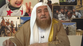 السعودية تجمد حسابات الداعية السوري عدنان العرعور