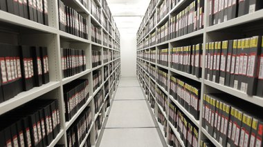 French Senate: “The Archives Pertaining To Algeria Belong To France… They Won’t Be Returned”