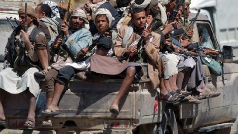 الحوثيون يفجرون مركزاً لتحفيظ القرآن شمالي اليمن