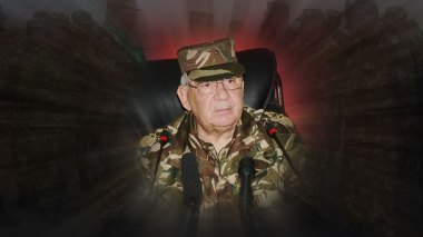 عودة الجدل حول دور الجيش في السياسة.. هل تريد الأحزاب الاحتكام إلى العسكر؟