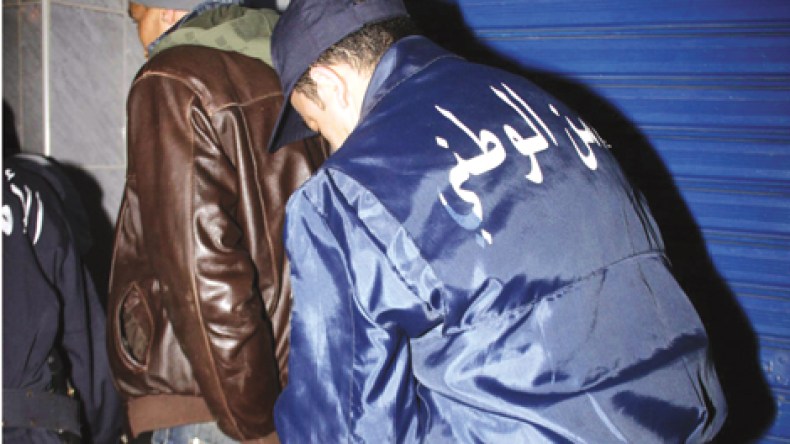 توقيف سارق مساجد يروج المخدرات بباش جراح