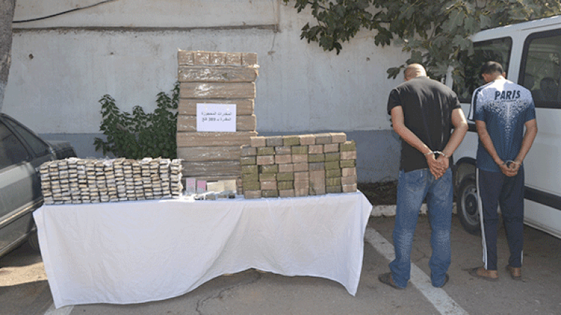 بارون مخدّرات يورط عائلته كاملة في “تجارة الكيف” ببوسماعيلǃ