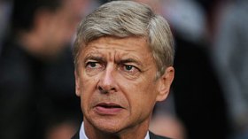 فينغر‭ ‬يُرشِّح‭ ‬ألمانيا‭ ‬للفوز‭ ‬على‭ ‬اليونان