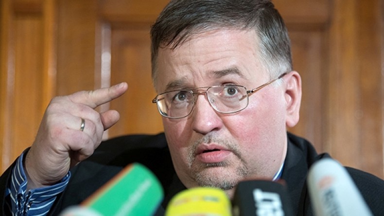 لماذا اعتنق سياسي يميني ألماني الإسلام؟