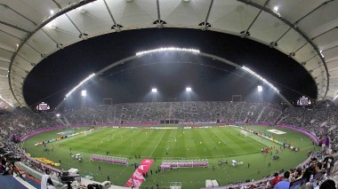 Police shut out fans at Asian Cup