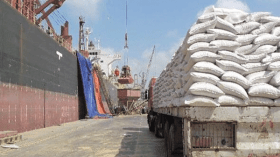 رجل أعمال يستورد الأرز بفواتير مضخمة في وهران