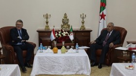 الجزائر ولوكسمبورغ تبحثان سبل ترقية تعاونهما في مجالي التكوين والتشغيل