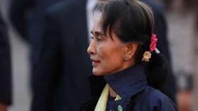 متحف الهولوكوست الأمريكي يتراجع عن منح جائزة لزعيمة ميانمار