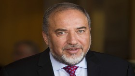 “إسرائيل” تعرض الحماية على دول الخليج