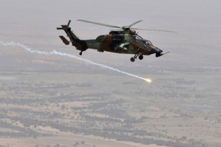 Mali: une vingtaine de civils tués dans des frappes aériennes